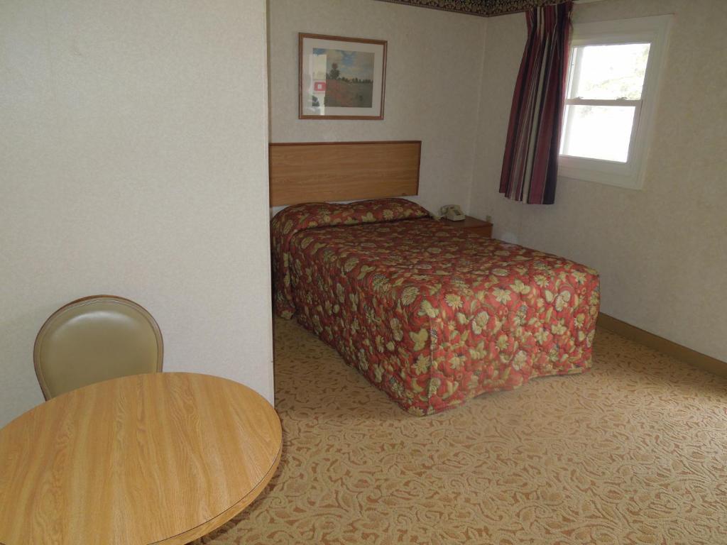 Red Lion Motel Southampton Δωμάτιο φωτογραφία