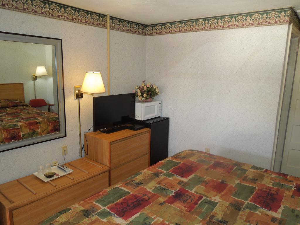 Red Lion Motel Southampton Εξωτερικό φωτογραφία