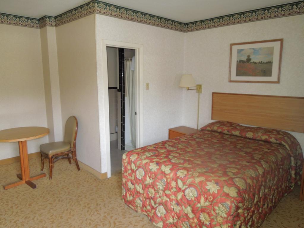 Red Lion Motel Southampton Εξωτερικό φωτογραφία