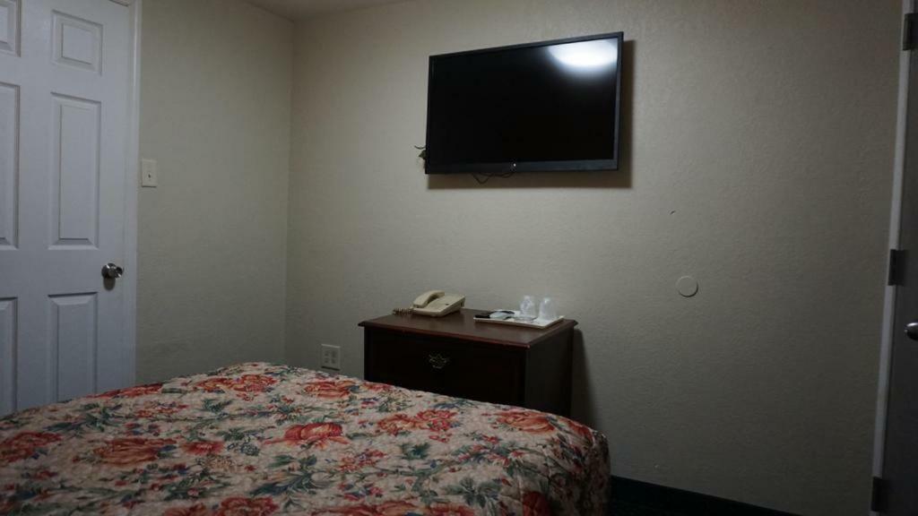 Red Lion Motel Southampton Εξωτερικό φωτογραφία